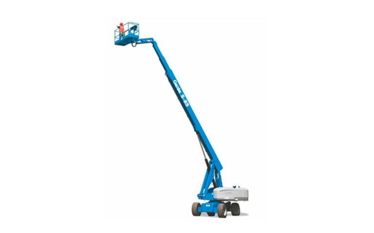 Podnośnik teleskopowy Genie S85 na wynajem